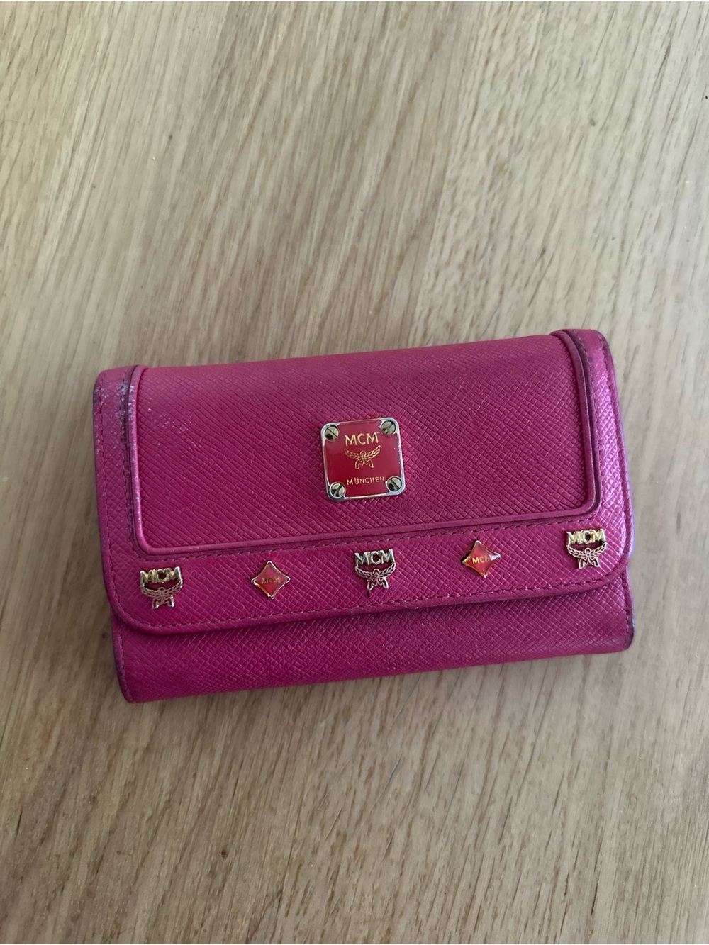 MCM tri-fold short wallet